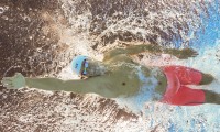 中国短道速滑名将卸任后转入教练团队贡献经验